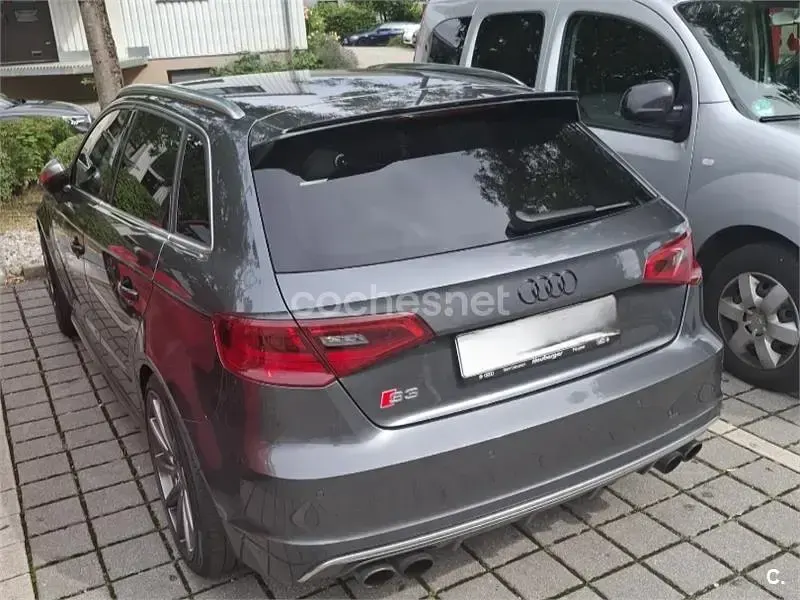 Usado Audi S3 300 CV (220 kW) 2014 Gris / plata Berlina