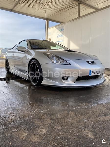 Usado Toyota Celica 143 CV (105 kW) 2001 Gris / plata Coupe