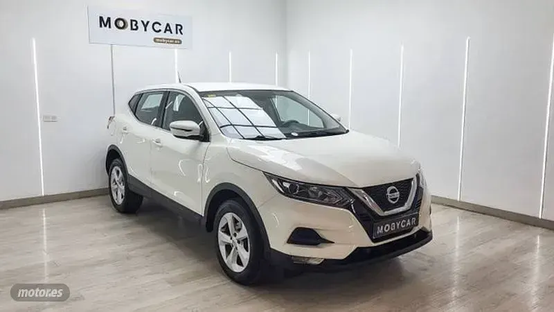 Usado Nissan Qashqai Acenta 115 CV (84 kW) 2020 Blanco SUV