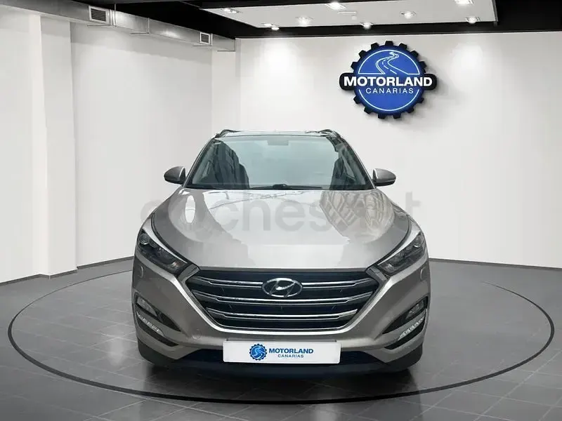 Usado Hyundai Tucson 177 CV (130 kW) 2018 Gris / plata SUV