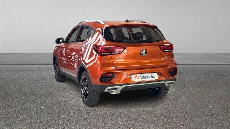 Usado MG ZS Luxury 106 CV (77 kW) 2025 Naranja SUV