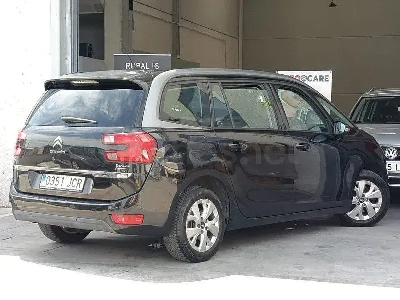 Usado Citroën Grand C4 Picasso Intensive 156 CV (114 kW) 2015 Negro Monovolumen