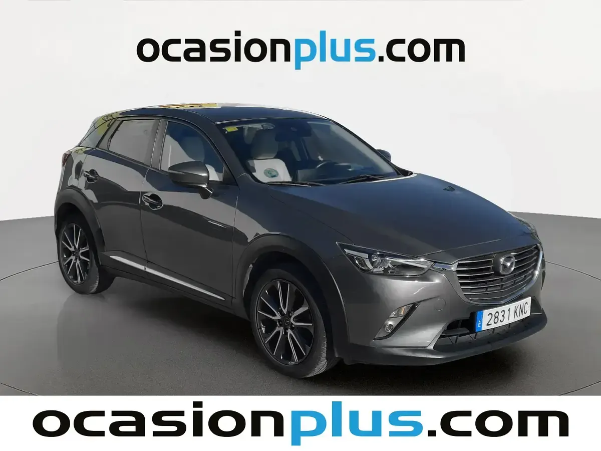 Usado Mazda CX-3 Luxury 120 CV (88 kW) 2018 Gris SUV