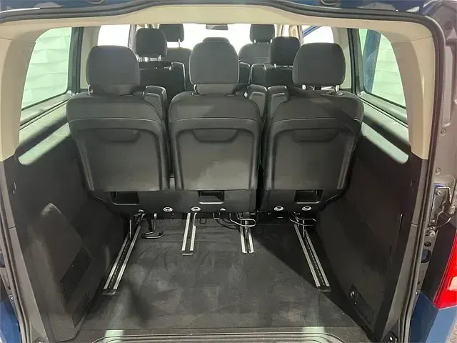 Usado Mercedes V220 163 CV (119 kW) 2018 Azulazul Monovolumen