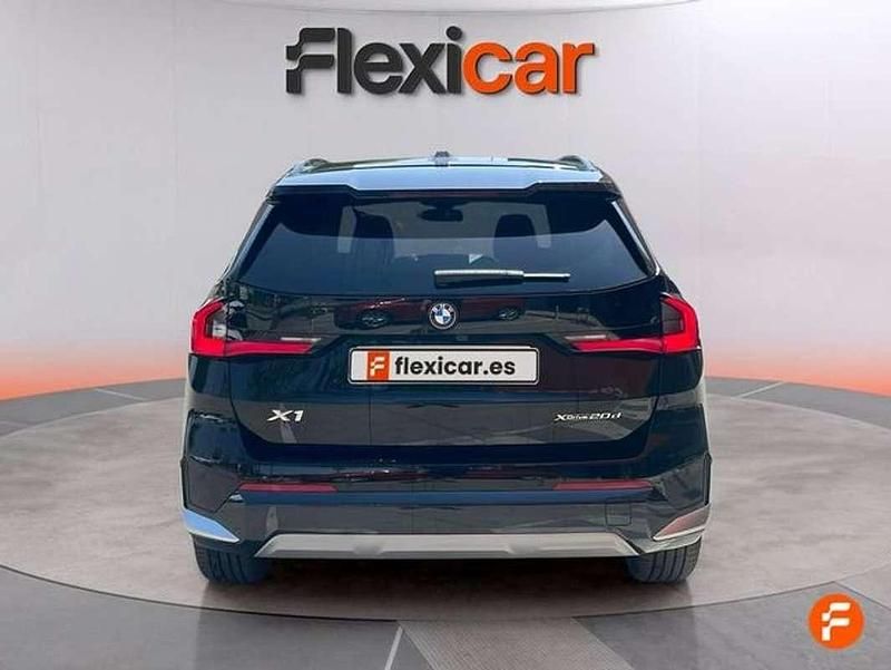 Usado BMW X1 163 CV (119 kW) 2024 Negro SUV
