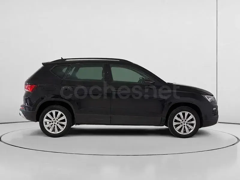 Usado Seat Ateca Style 150 CV (110 kW) 2022 Negro SUV