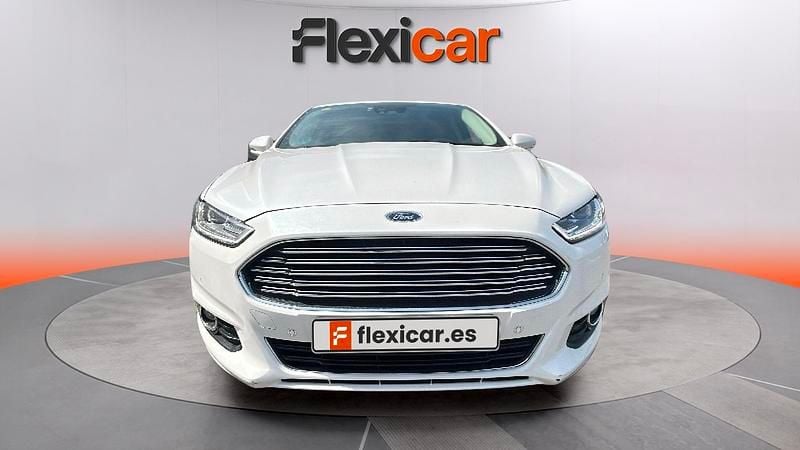 Usado Ford Mondeo Titanium 167 CV (122 kW) 2016 Blanco Berlina