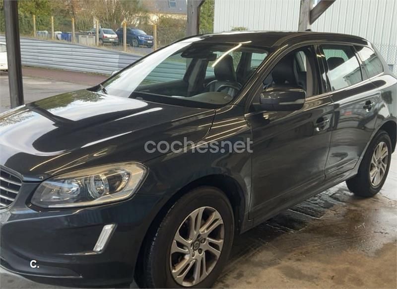 Usado Volvo XC60 Kinetic 181 CV (133 kW) 2016 Azul SUV
