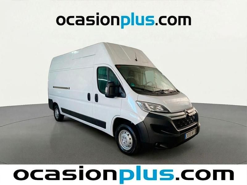 Usado Citroën Jumper 140 CV (102 kW) 2023 Blanco Monovolumen