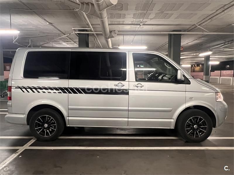 Gris / plata Usado 2007 VW Caravelle Monovolumen | 8300 € (Super precio) - Imagen 1/4