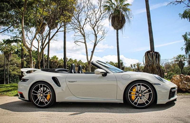 Usado Porsche 992 650 CV (478 kW) 2022 Blanco Descapotable