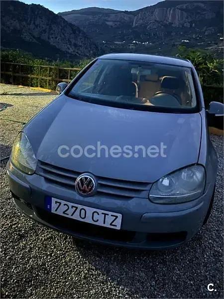 Usado VW Golf IV Sportline 140 CV (102 kW) 2004 Gris / plata Berlina