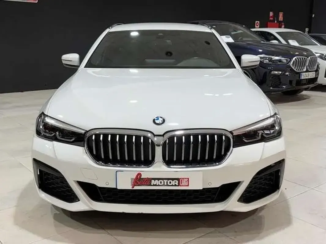 Usado BMW 520 Comfort Edition 190 CV (139 kW) 2022 Blanco Berlina