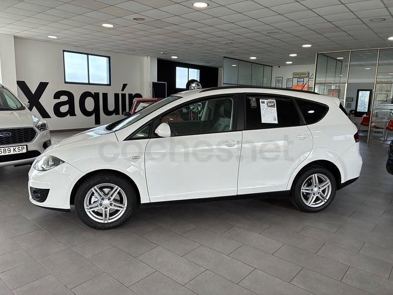 Usado Seat Altea XL I-Tech 105 CV (77 kW) 2015 Blanco Monovolumen