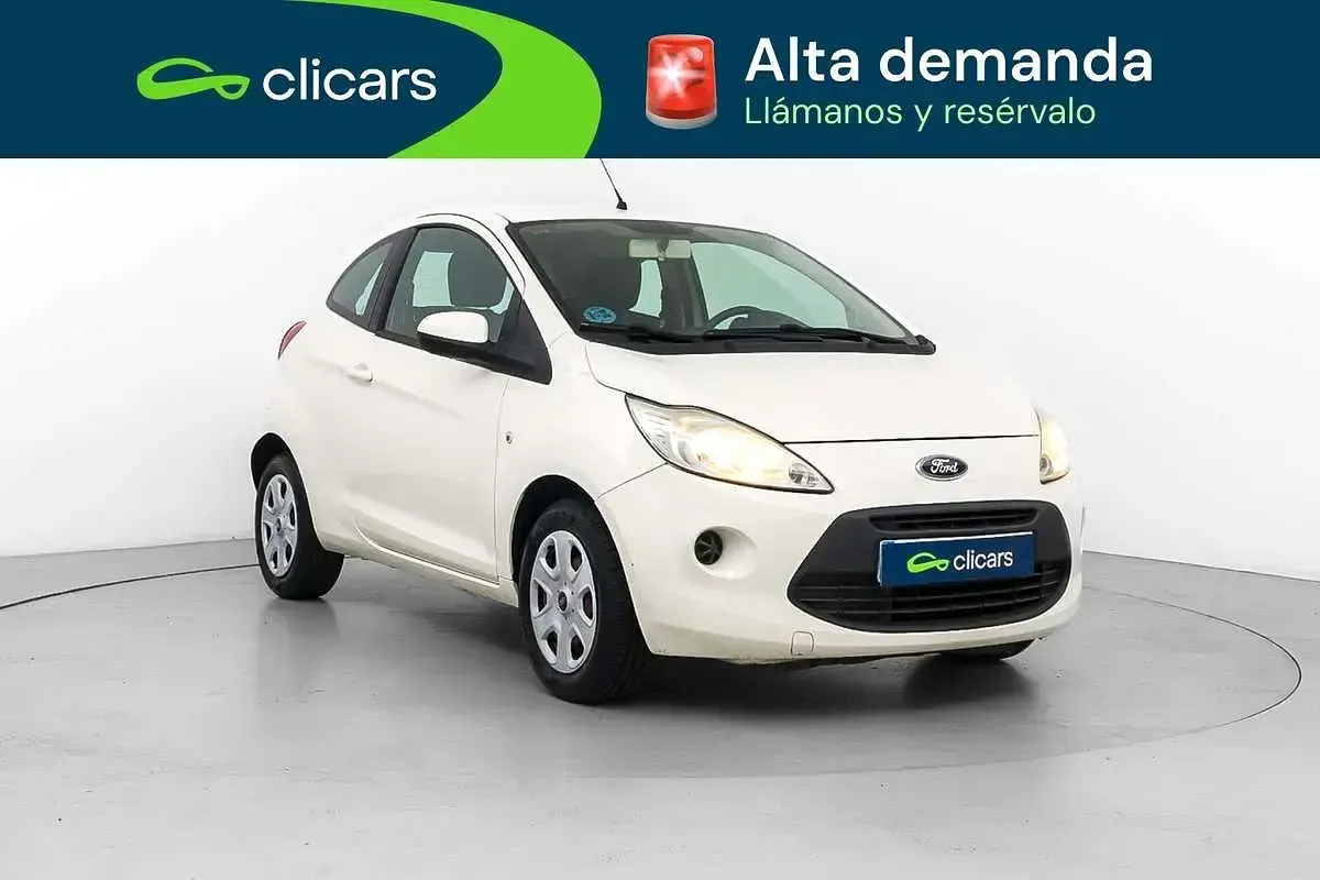 Usado Ford Ka S 69 CV (50 kW) 2015 Blanco Utilitario