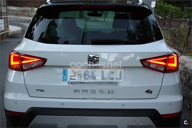 Usado Seat Arona FR 90 CV (66 kW) 2020 Blanco SUV