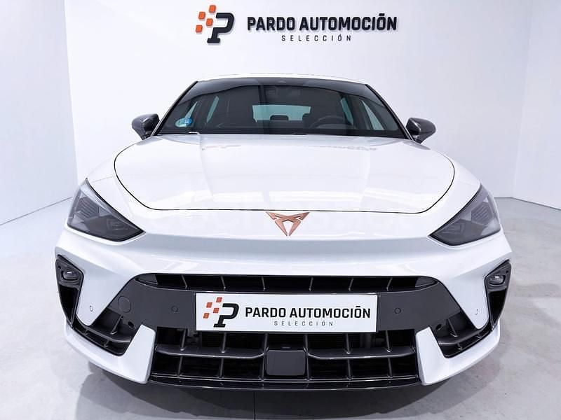 Usado Cupra Leon 150 CV (110 kW) 2024 Blanco Berlina