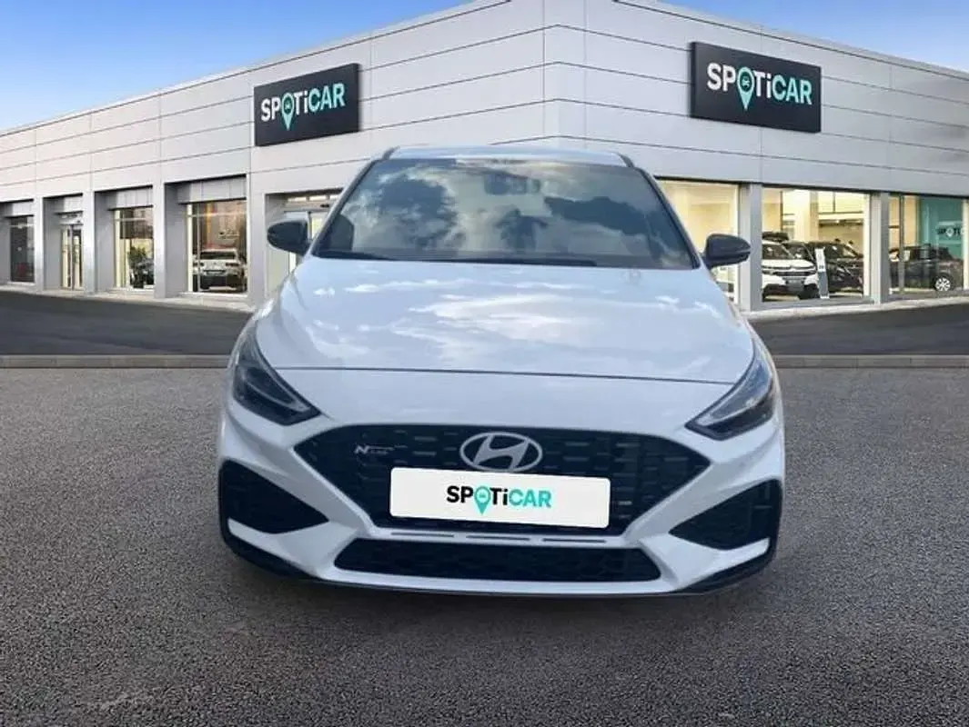 Usado Hyundai i30 N Line 101 CV (74 kW) 2025 Blanco Utilitario