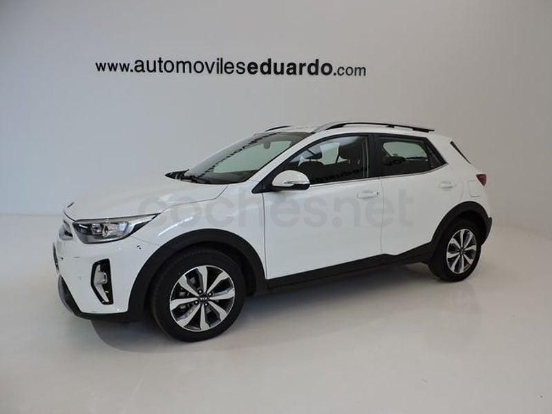 Usado Kia Stonic 100 CV (73 kW) 2020 Blanco SUV