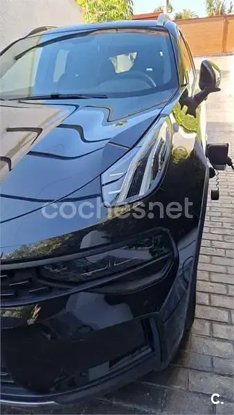 Usado Lynk & Co 01 261 CV (191 kW) 2023 Negro SUV