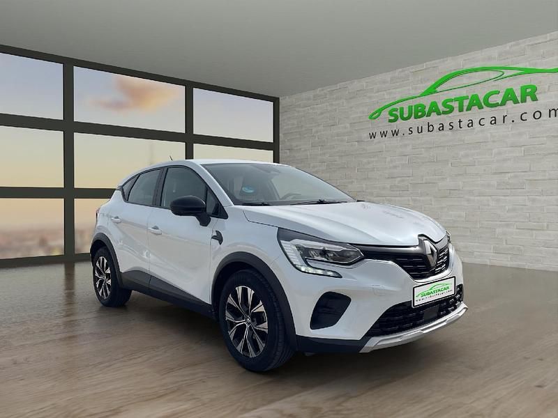 Usado Renault Captur Intens 100 CV (73 kW) 2022 Blanco SUV