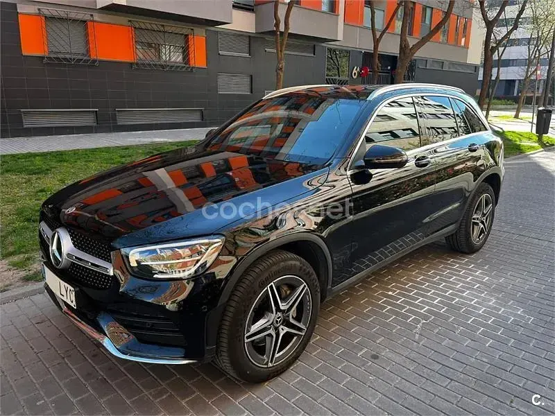 Usado Mercedes GLC300e 306 CV (225 kW) 2022 Negro SUV