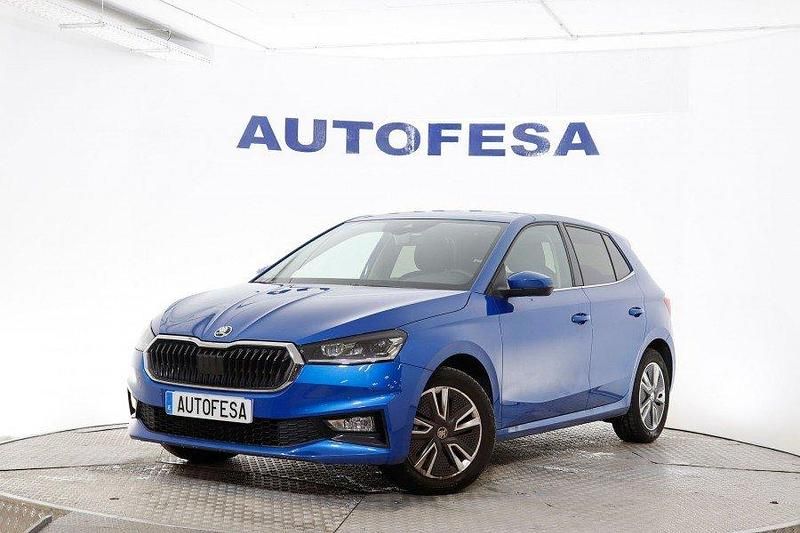 Azul Usado 2022 Skoda Fabia Style Berlina | 15.350 € (Precio justo) - Imagen 1/4