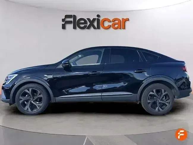 Usado Renault Arkana RS Line 160 CV (117 kW) 2023 Negro SUV
