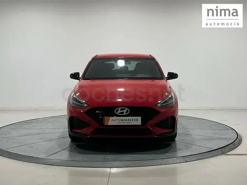 Usado Hyundai i30 N Line 96 CV (70 kW) 2025 Rojo Berlina