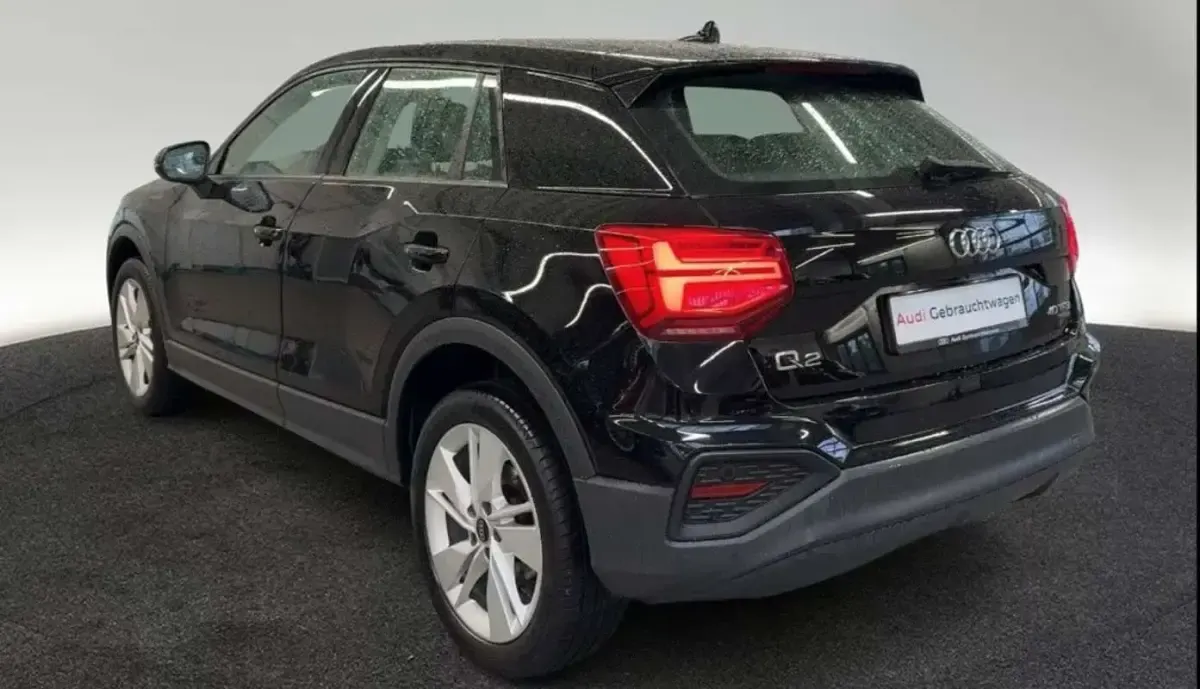 Usado Audi Q2 Advanced 190 CV (139 kW) 2022 Negro SUV