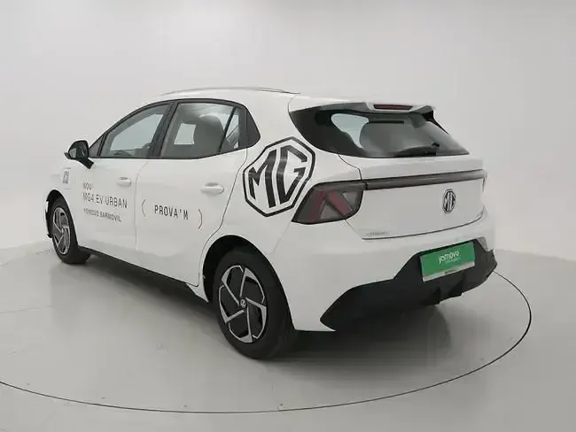 Nuevo MG MG4 EV Comfort 110 kW (150 CV) 2026 Blanco Utilitario