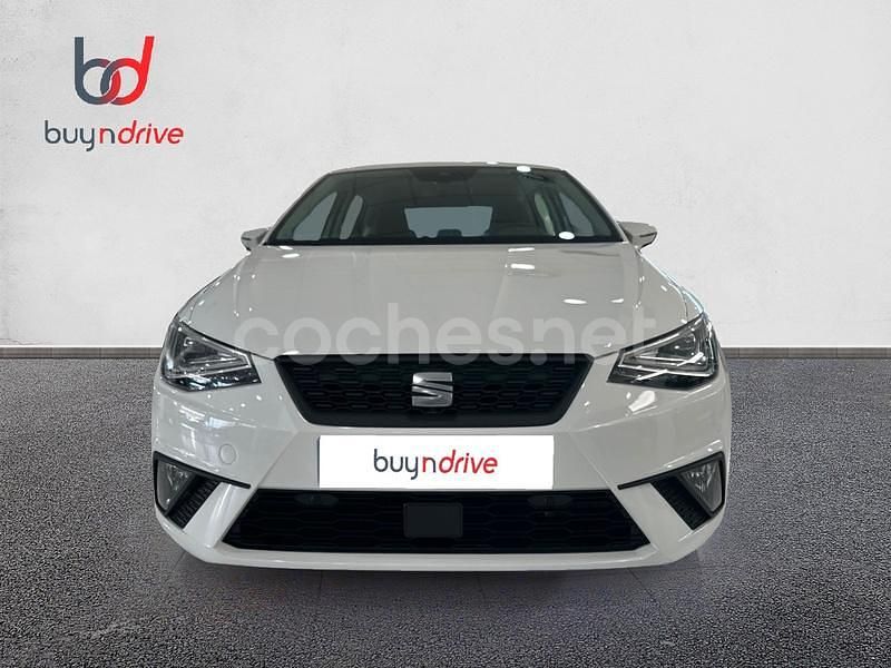 Usado Seat Ibiza Style 110 CV (80 kW) 2022 Blanco Berlina