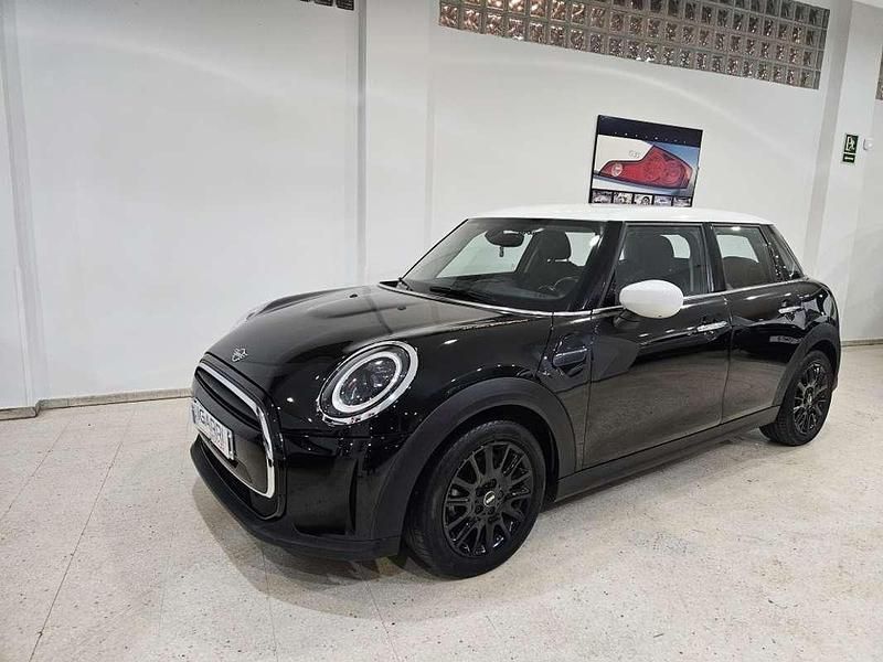 Usado Mini Cooper 136 CV (100 kW) 2021 Negro Utilitario