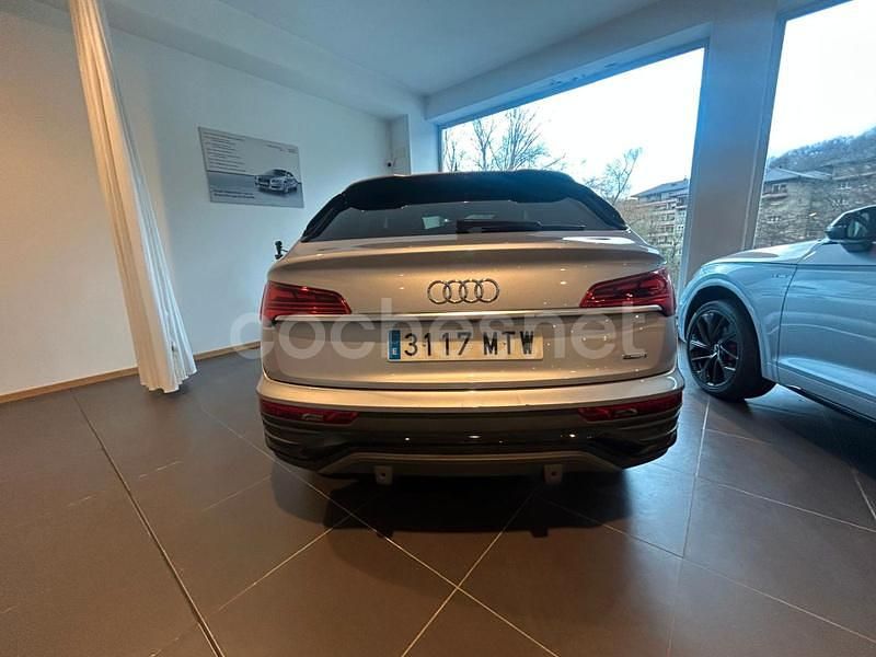 Usado Audi Q5 Sportback Advanced 204 CV (150 kW) 2024 Gris / plata SUV