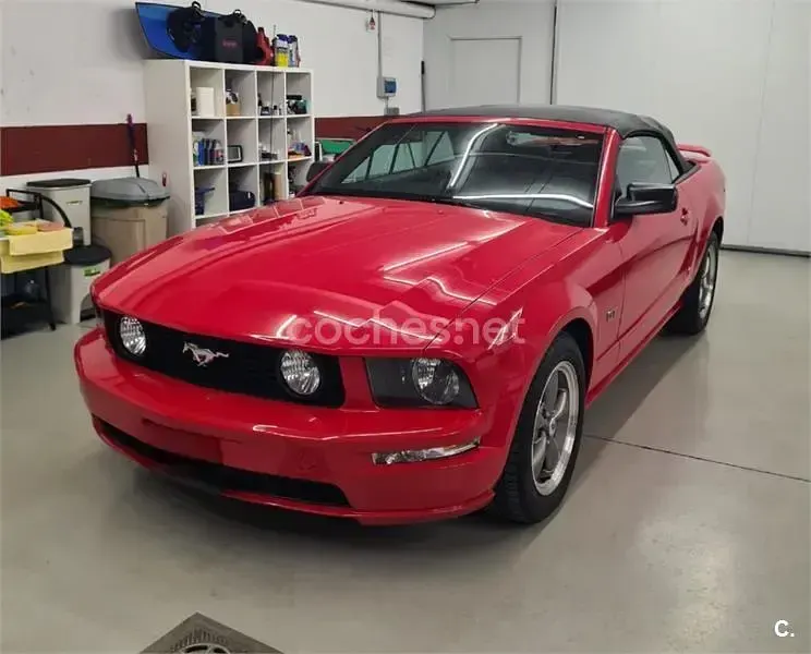 Usado Ford Mustang GT 314 CV (230 kW) 2015 Rojo Descapotable