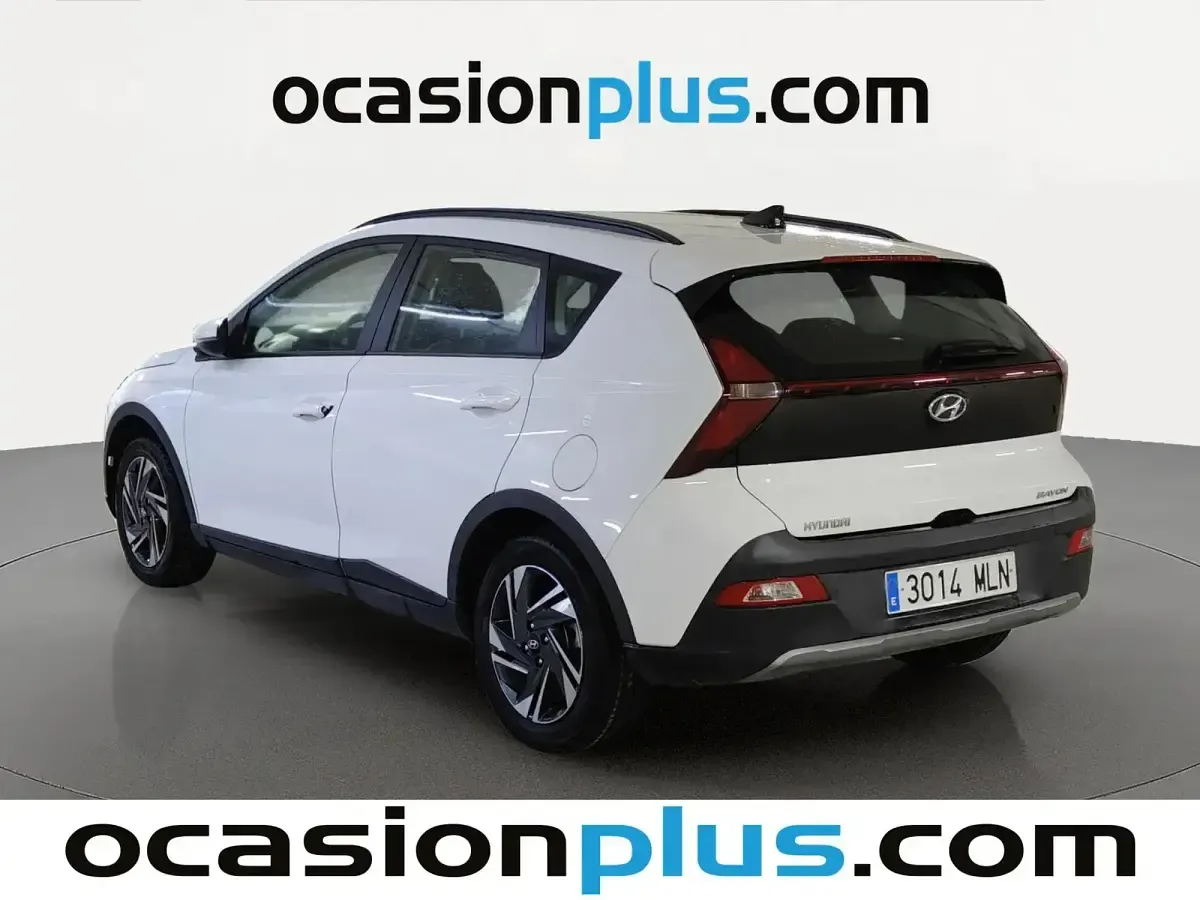 Usado Hyundai Bayon 84 CV (61 kW) 2023 Blanco SUV