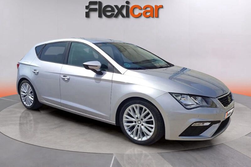 Gris Usado 2019 Seat Leon FR Berlina | 14.190 € (Precio justo) - Imagen 1/4