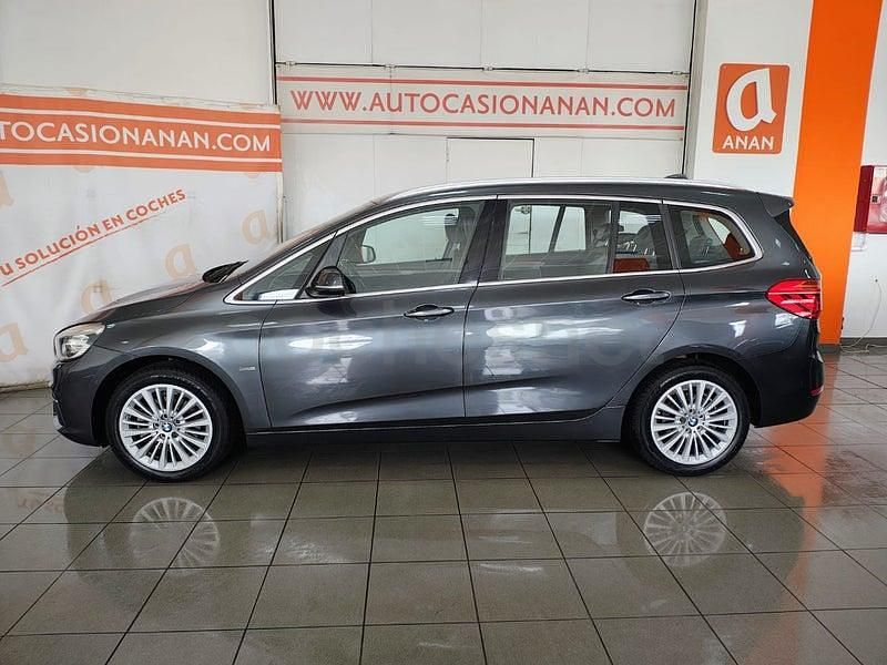 Usado BMW 218 150 CV (110 kW) 2018 Gris / plata Familiar