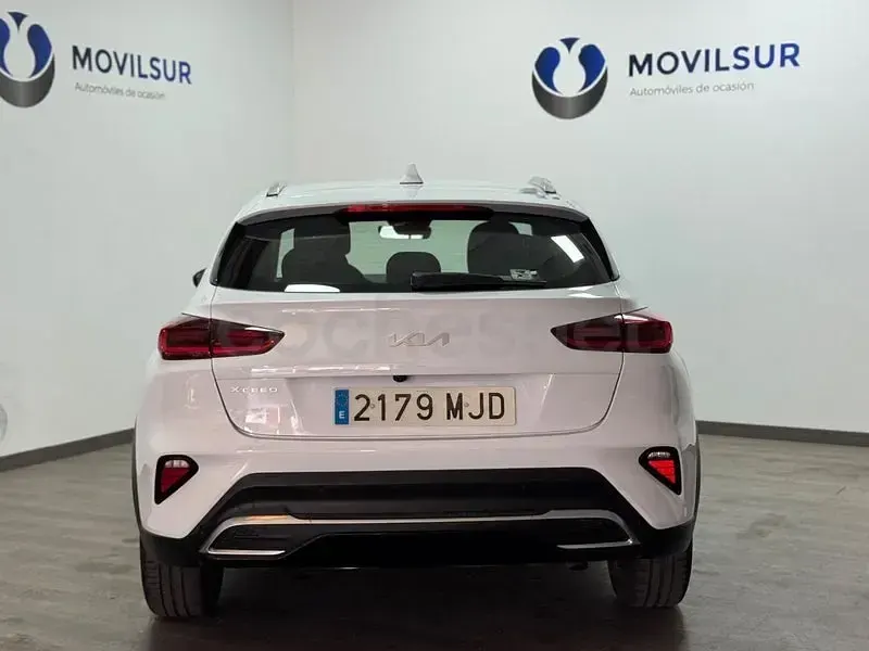 Usado Kia XCeed 120 CV (88 kW) 2023 Blanco SUV