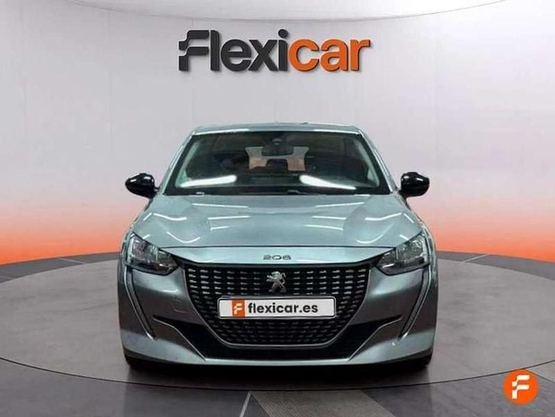 Usado Peugeot 208 Active 102 CV (75 kW) 2023 Gris Utilitario
