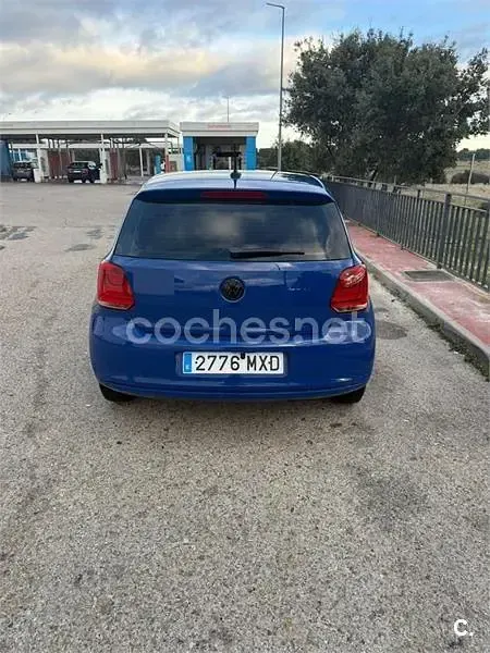 Usado VW Polo Advance 75 CV (55 kW) 2012 Azul Utilitario