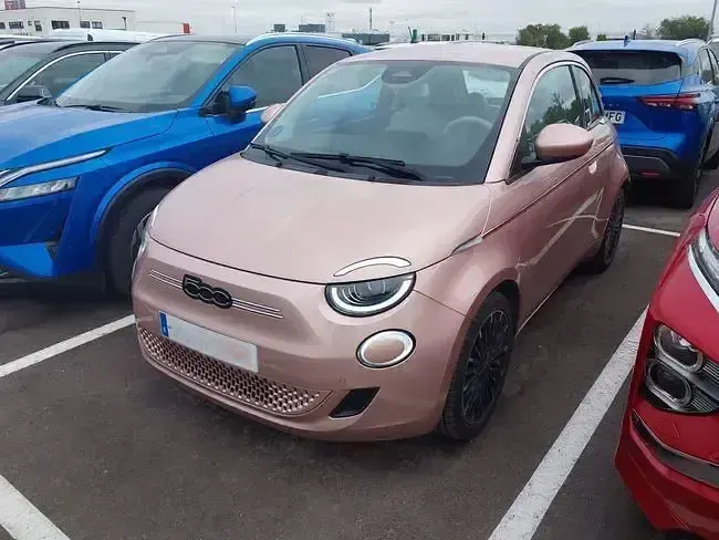 Usado Fiat 500e La Prima 86 kW (118 CV) 2021 Otro Utilitario