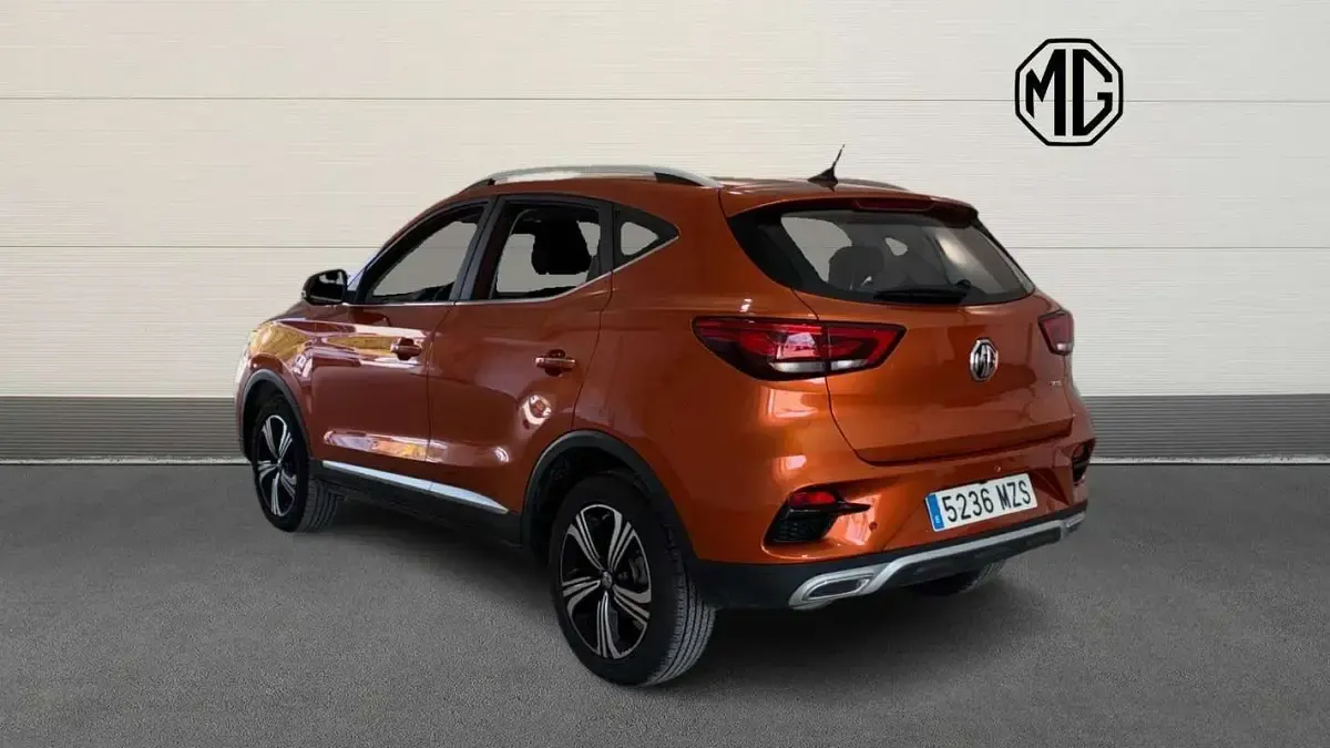 Usado MG ZS Comfort 106 CV (77 kW) 2025 Naranja SUV