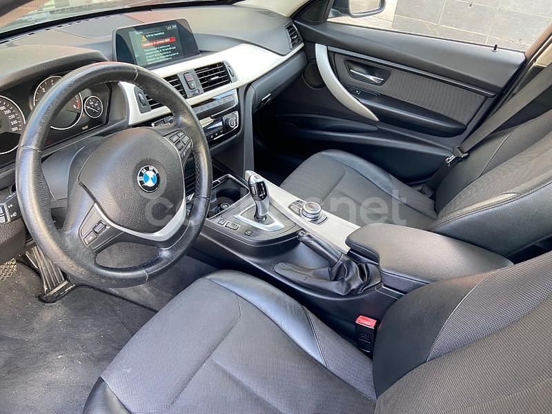 Begagnad BMW 318 150 HK (110 kW) 2019 Svart Kombi