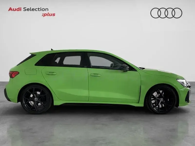 Usado Audi RS3 400 CV (294 kW) 2024 Verde Berlina