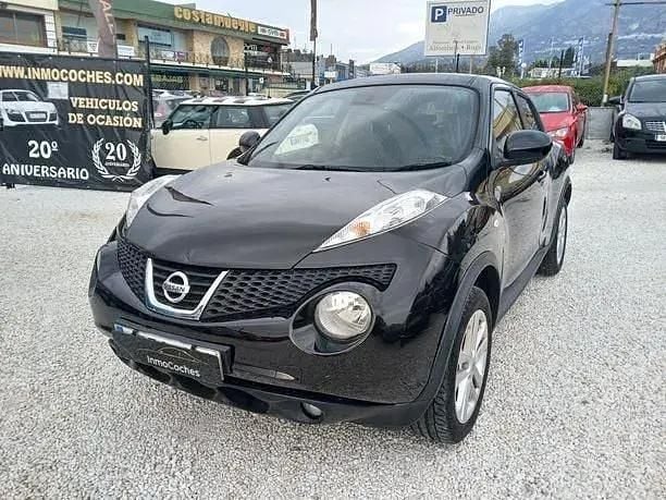 Usado Nissan Juke Acenta 117 HP (86 kW) 2011 Preto SUV