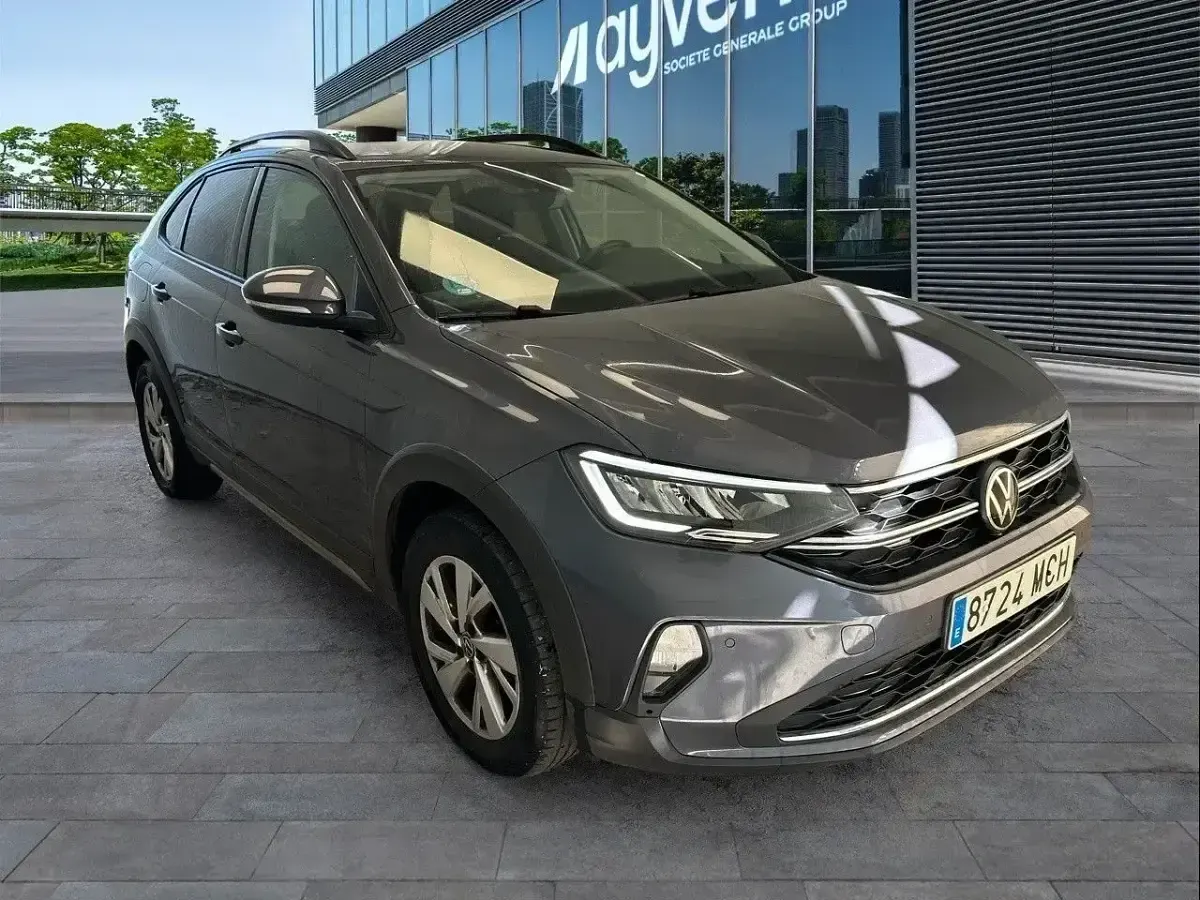 Usado VW Taigo Life 110 CV (80 kW) 2022 Gris SUV