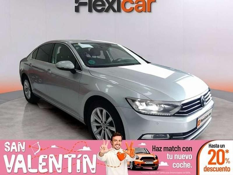 Gris Usado 2017 VW Passat Advance Berlina | 14.860 € (Buen precio) - Imagen 1/4