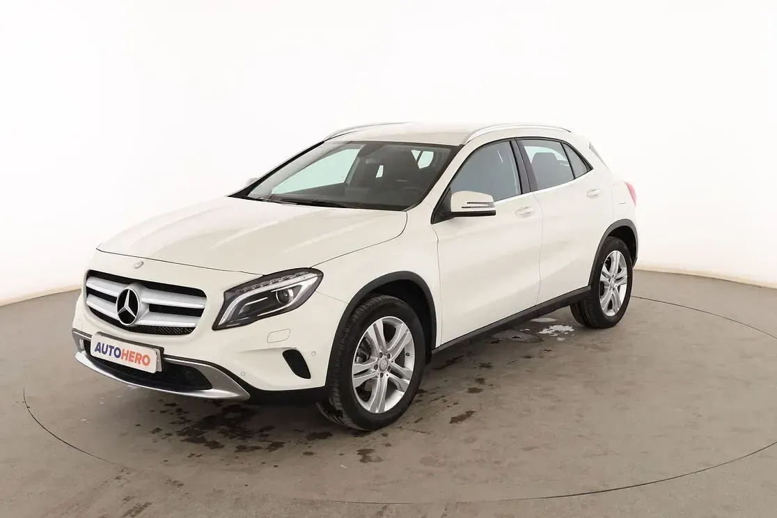 Usado Mercedes GLA200 Urban 155 CV (114 kW) 2016 SUV