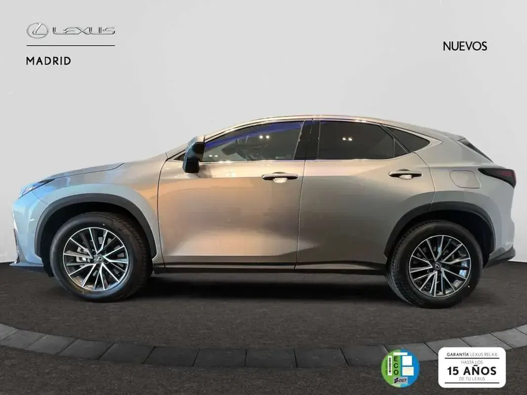 Nuevo Lexus NX450h+ 306 CV (225 kW) 2025 Gris SUV